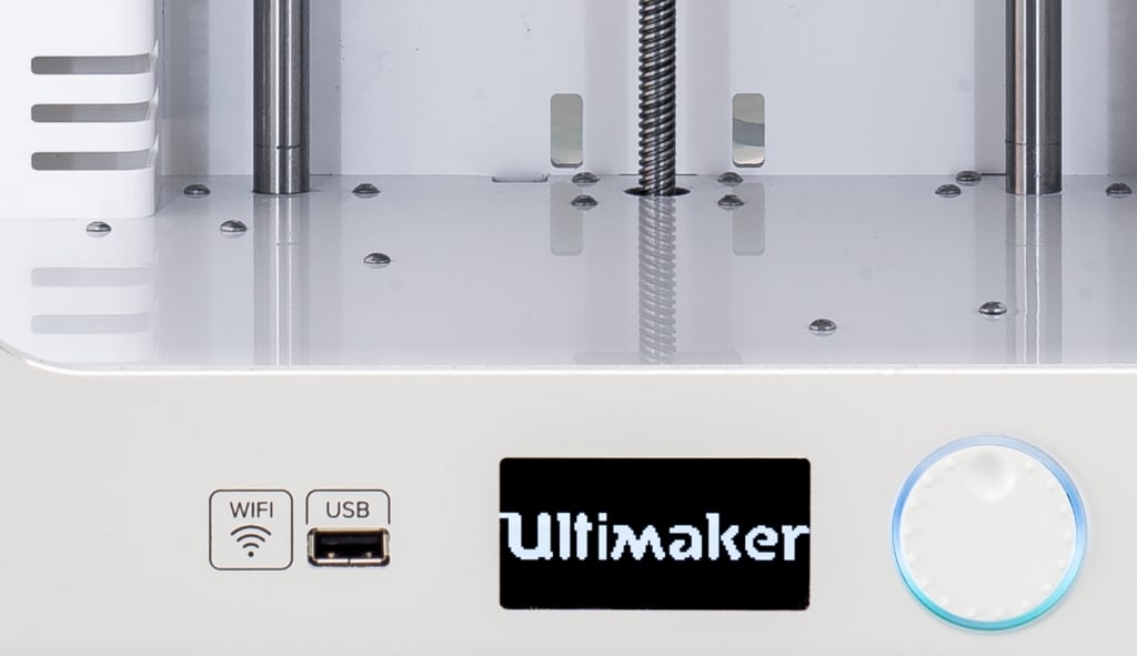 Фото 3D принтер Ultimaker 3